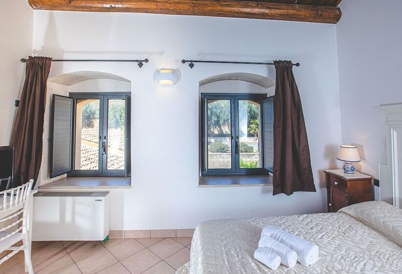 Номер Стандарт, Nuovo Castello Crisilio