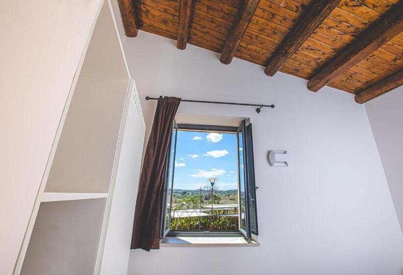 Номер Basic, Nuovo Castello Crisilio