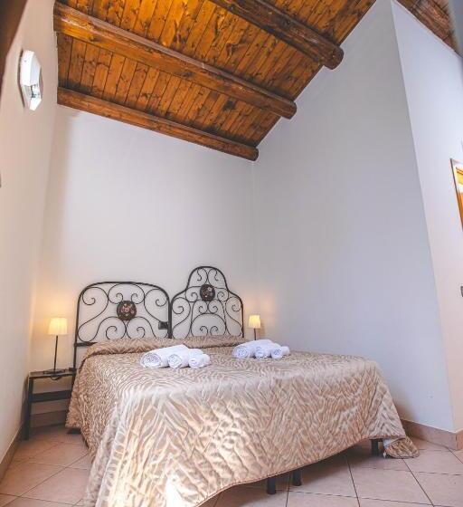 Номер Basic, Nuovo Castello Crisilio