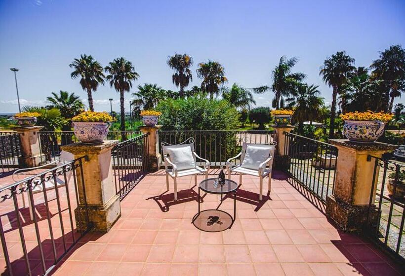 Номер Стандарт с Террасой, Nuovo Castello Crisilio