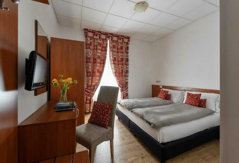 חדר סטנדרט, Pejo