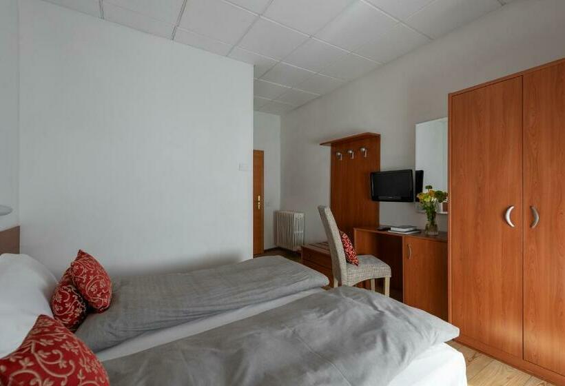 חדר סטנדרט, Pejo