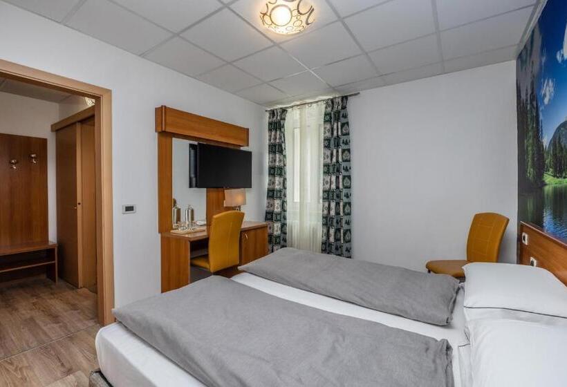 חדר קומפורט, Pejo