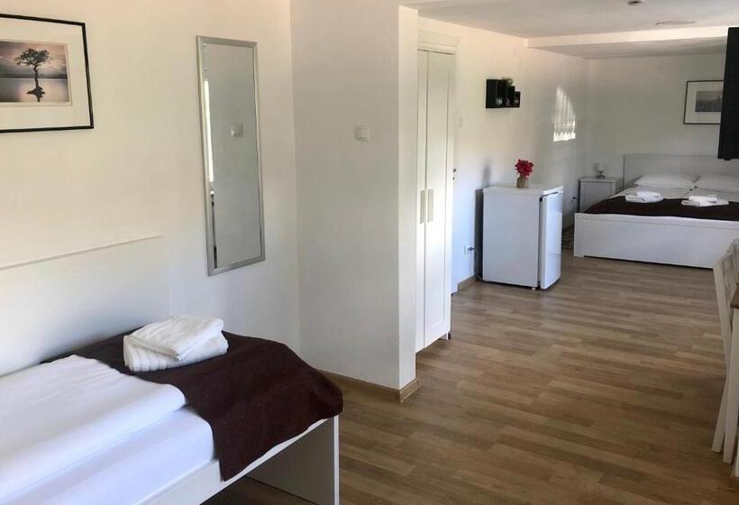 Трехместный Номер Классика, Pension Rote Rosen
