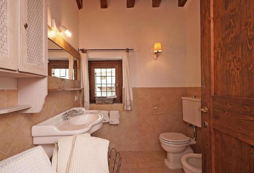 1 Bedroom Apartment Lake View, Premignaga Natural Home