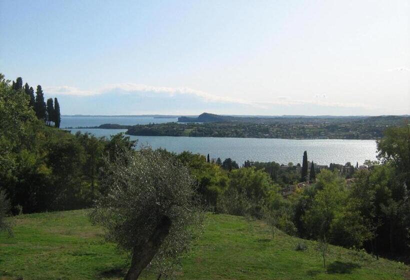2 Bedrooms Apartment Lake View, Premignaga Natural Home