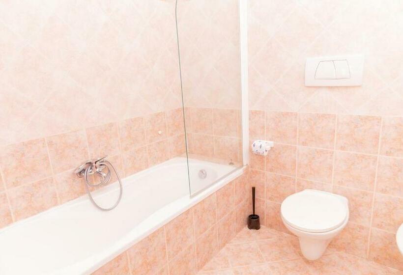 Номер Стандарт, B&b Puerto Seguro