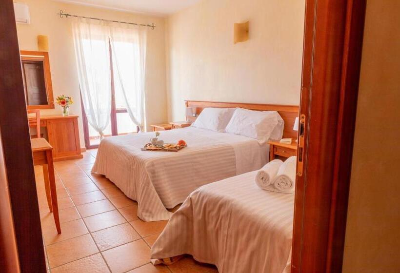 스탠다드 트리플 룸, B&b Puerto Seguro