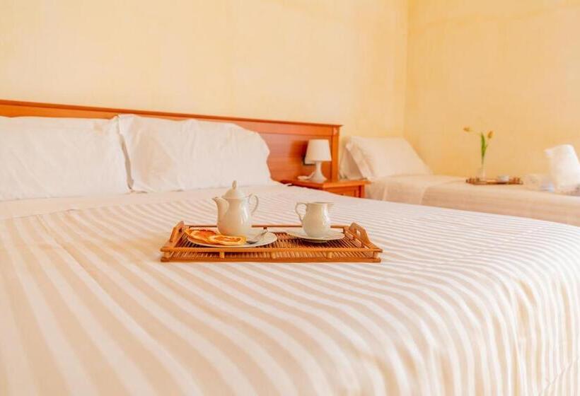 스탠다드 트리플 룸, B&b Puerto Seguro