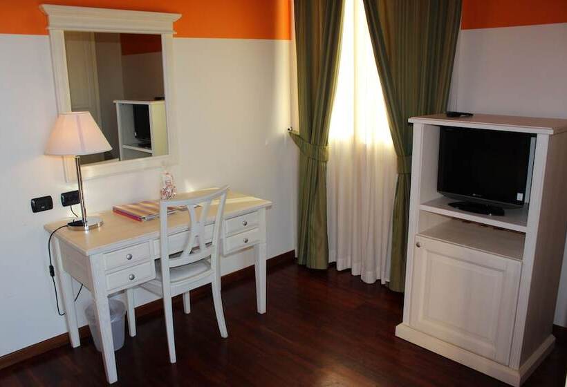 اتاق استاندارد, Ristorante Vecchia Riva