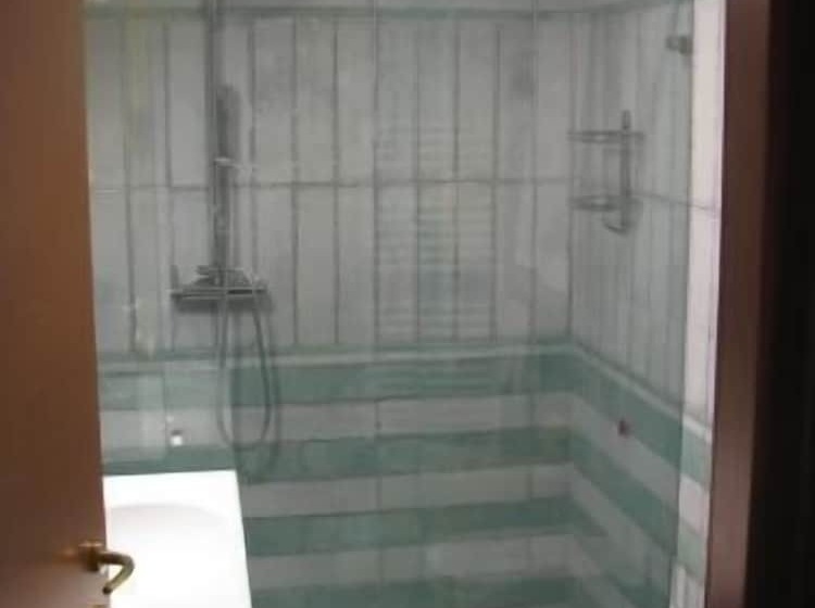 اتاق استاندارد سه نفره, Ristorante Vecchia Riva