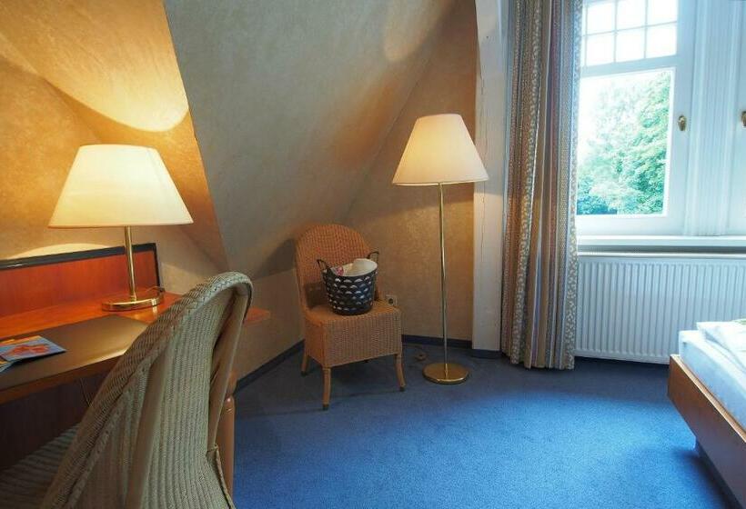 标准间, Schlossvilla Derenburg