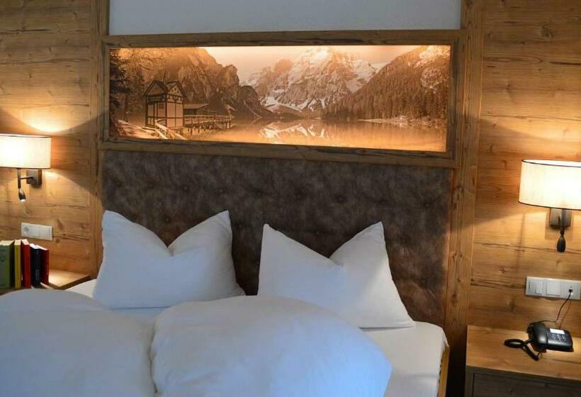 Люкс Вид на Горы, Trenker