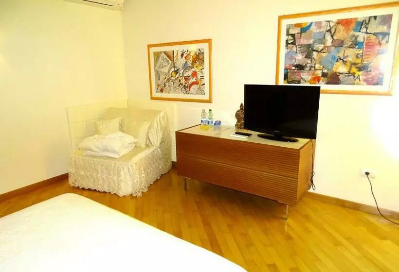 デラックストリプルルーム, Villa Gioia Rooms