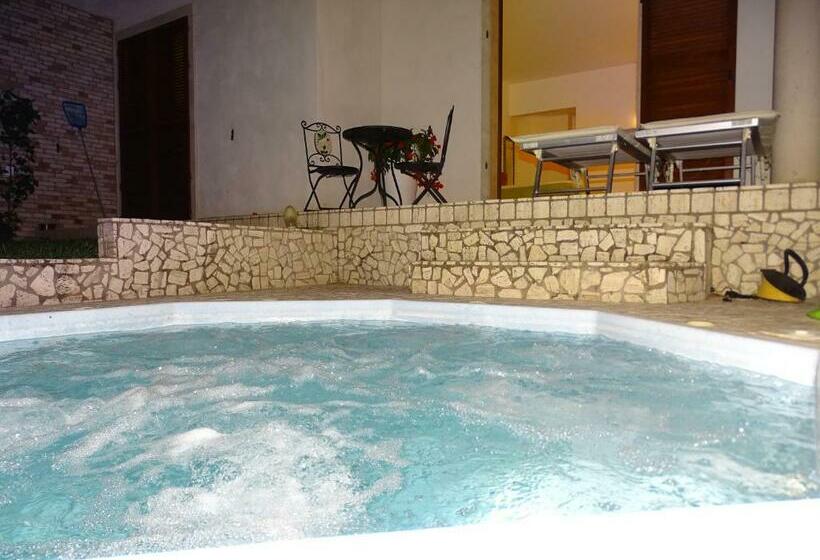 חדר דלוקס לשלושה, Villa Gioia Rooms