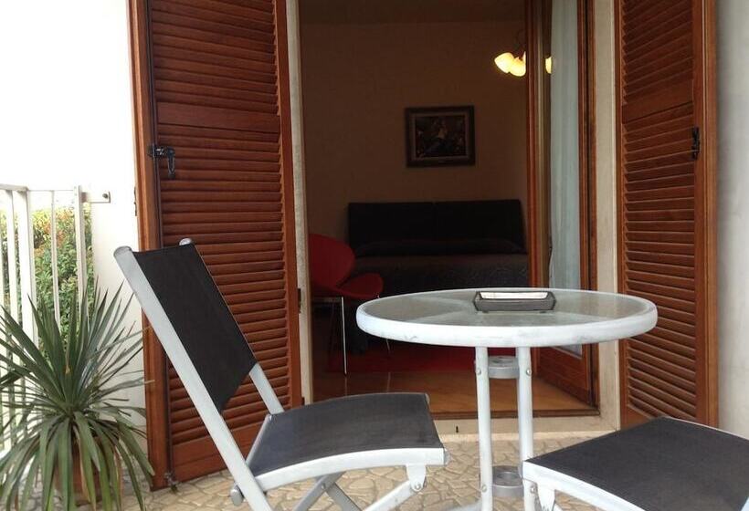 חדר דלוקס לשלושה, Villa Gioia Rooms