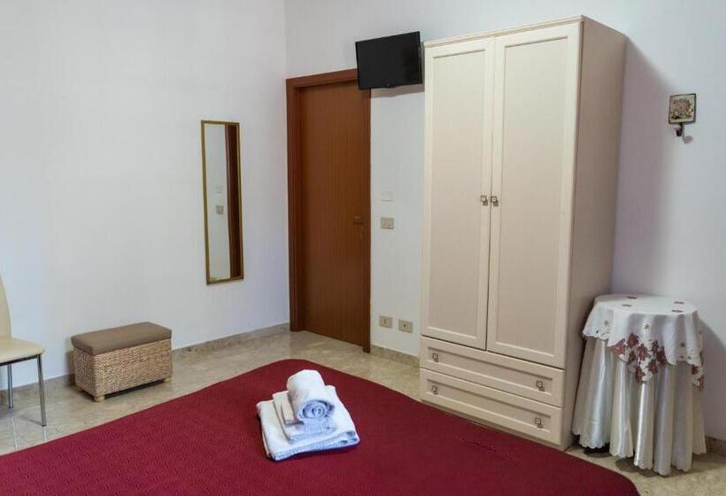 اتاق استاندارد, Villa Pollina