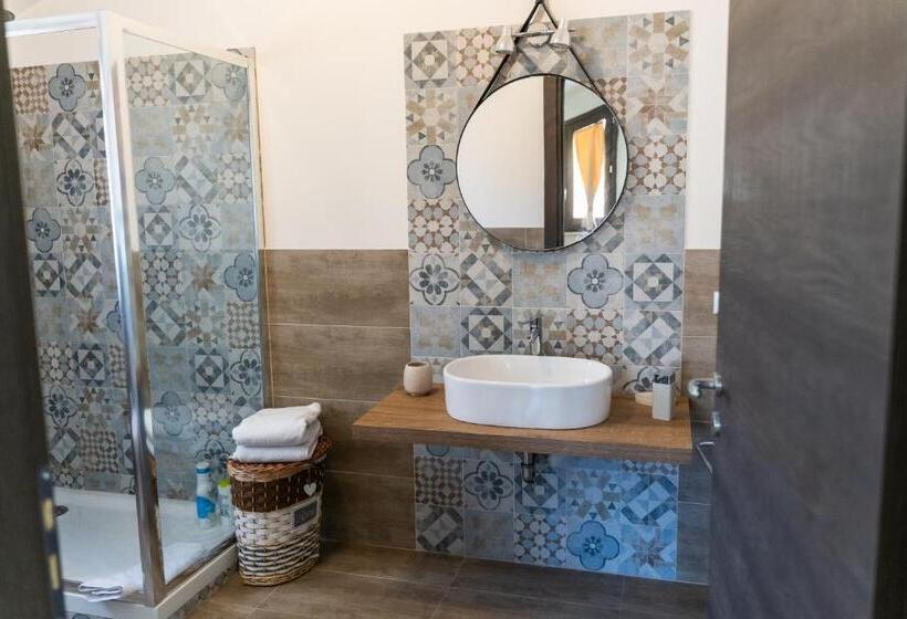 四人豪华间, Villa Pollina