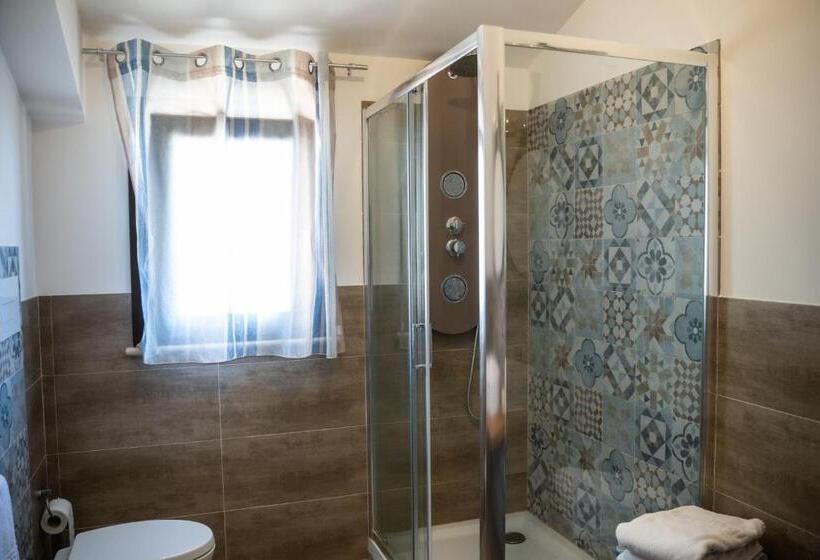 四人豪华间, Villa Pollina