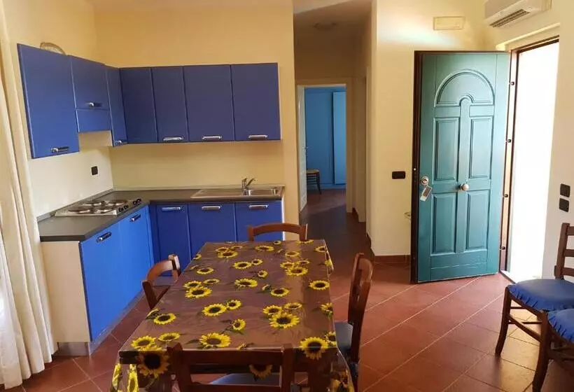 Huoneisto 3 Makuuhuonetta, Villaggio Turistico Airone