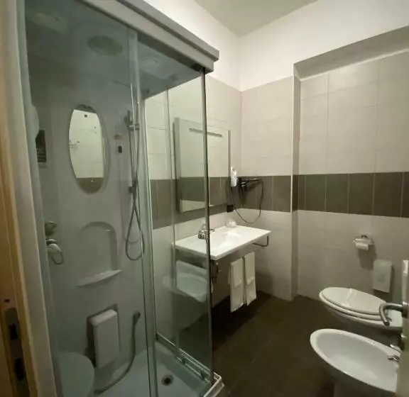 スタンダード４人部屋, Pansini Hotel Residence