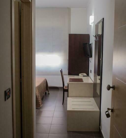 Номер Стандарт Трехместный, Pansini Hotel Residence