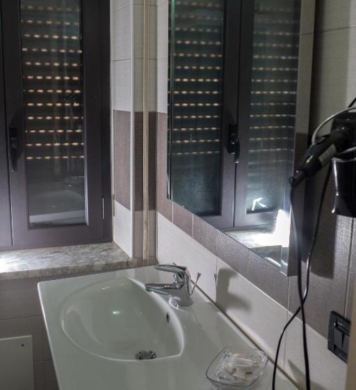 Четырехместный Номер Стандарт, Pansini Hotel Residence