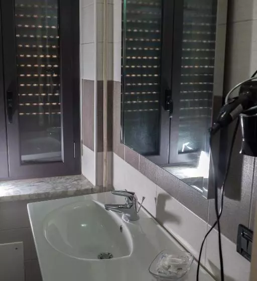 スタンダード４人部屋, Pansini Hotel Residence