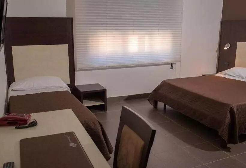 スタンダード４人部屋, Pansini Hotel Residence