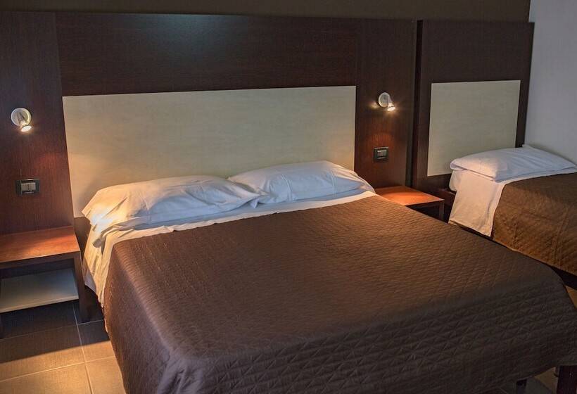 Номер Стандарт Трехместный, Pansini Hotel Residence