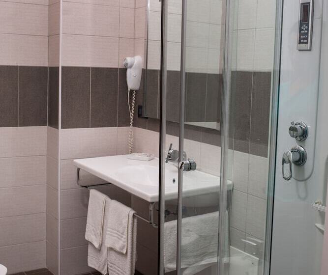 Четырехместный Номер Стандарт, Pansini Hotel Residence