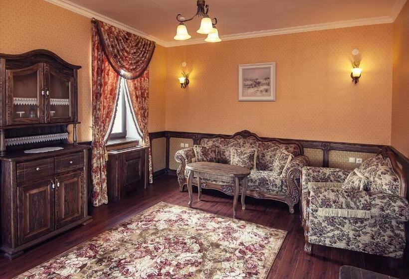سوییت, Boutique Hotel Traditional