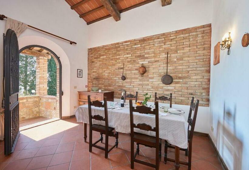 דירת שלושה חדרים, Agriturismo Pometti   Fattoria La Selva