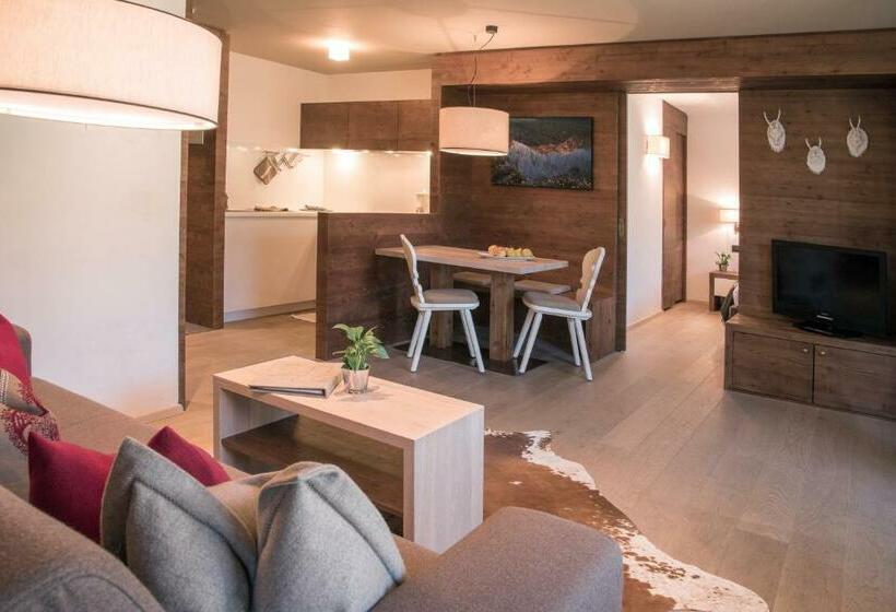 דירת שני חדרים עם מרפת, Ariston Dolomiti Residence