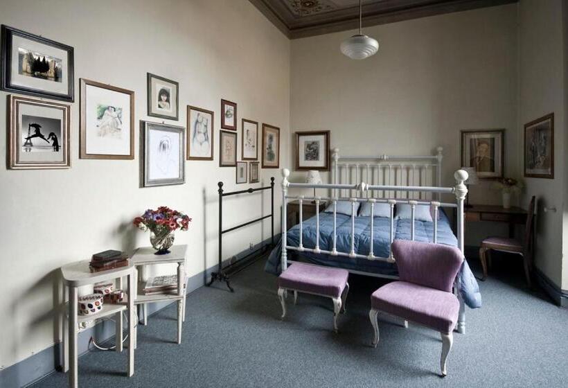 اتاق استاندارد سه تخته با سرویس بهداشتی مشترک, B&b Canto Alla Porta Vecchia