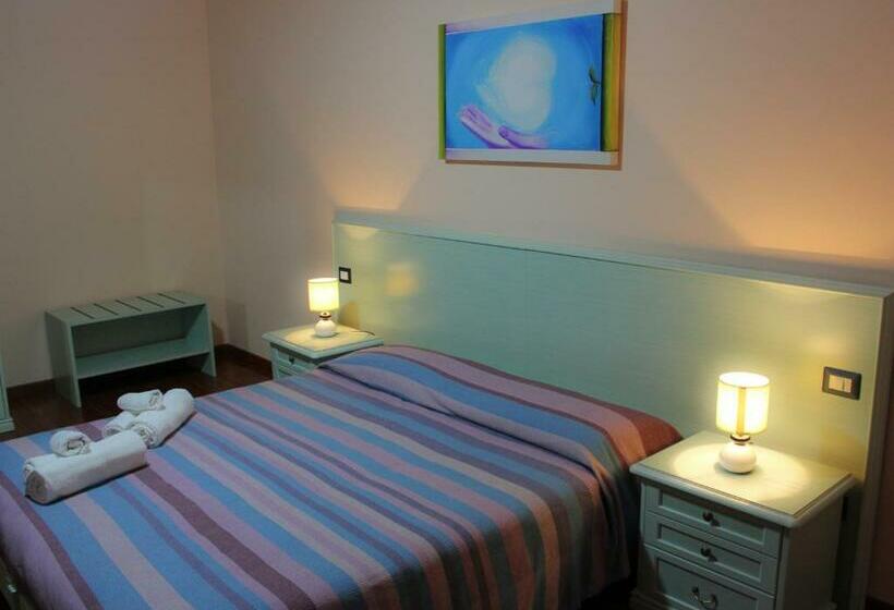 חדר משפחתי, Bosa Guest House