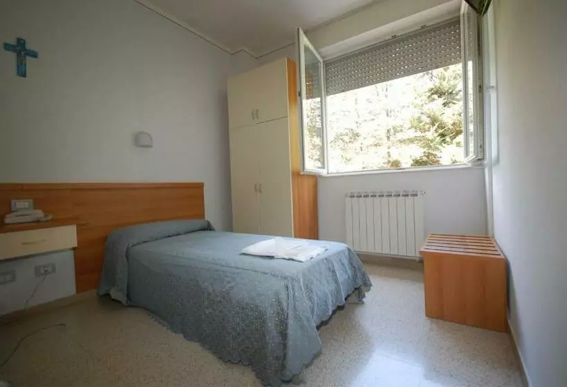 スタンダードシングルルーム, Casa Religiosa Di Ospitalità Nazareno
