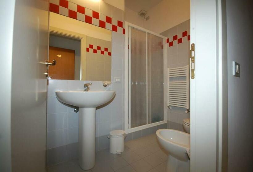 חדר סטנדרט יחיד, Casa Religiosa Di Ospitalità Nazareno