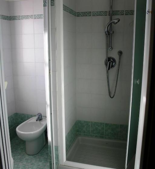 اتاق استاندارد سه نفره, B&b Casale Virgili