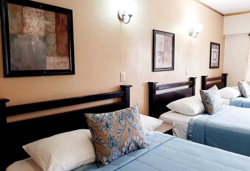 标准三人间, Catedral