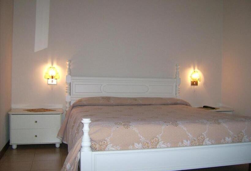 חדר סטנדרט, Cubamia