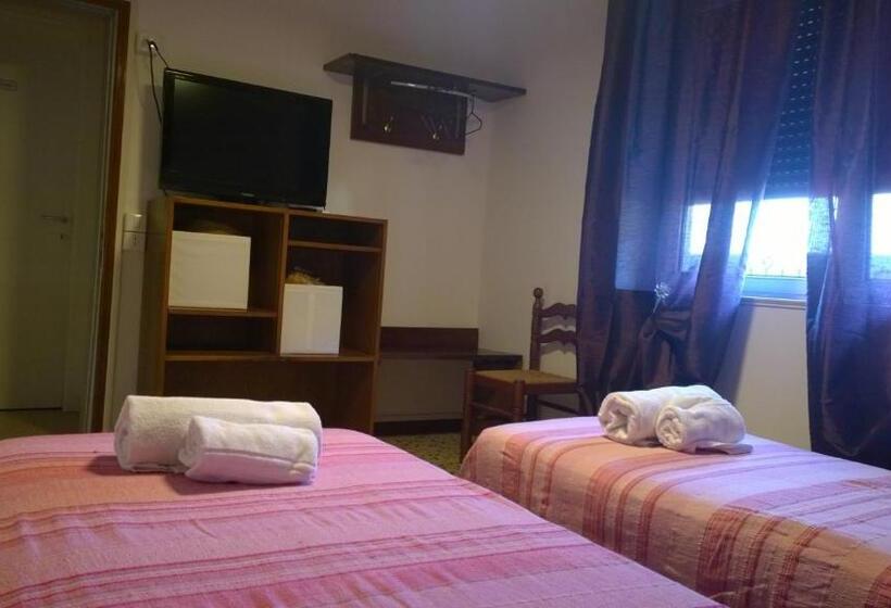 חדר סטנדרט לארבעה, Cubamia