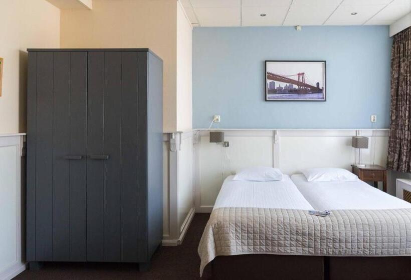 标准间, De Gulden Leeuw