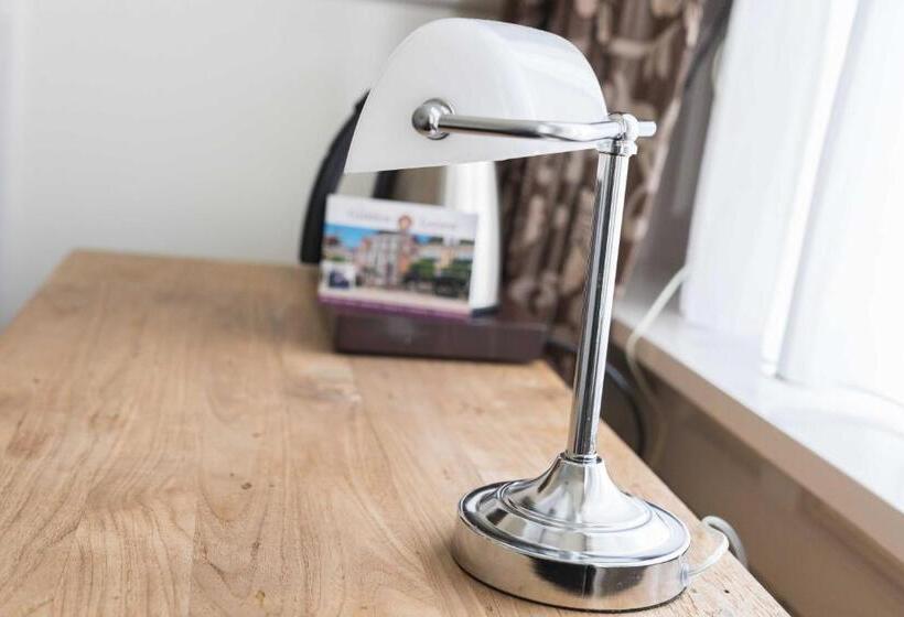 标准间, De Gulden Leeuw