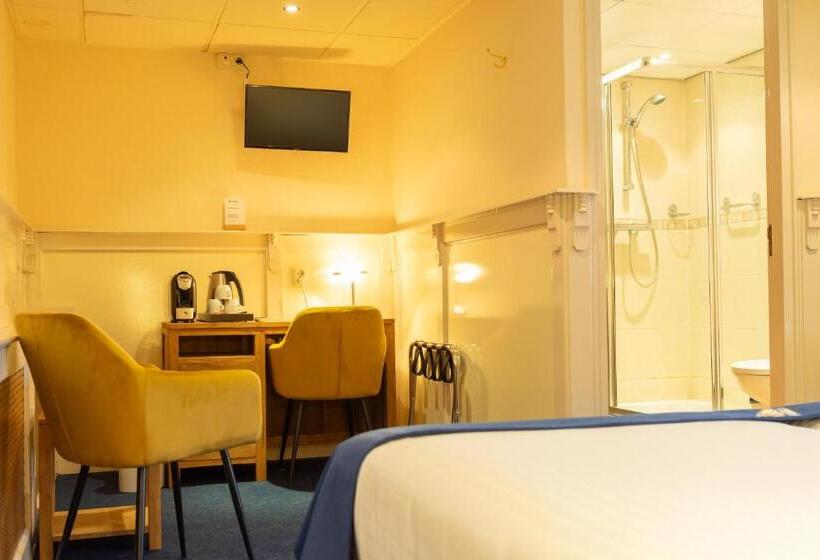 标准三人间, De Gulden Leeuw