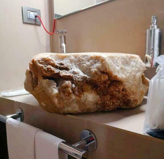 اتاق استاندارد, Forvm Boutique