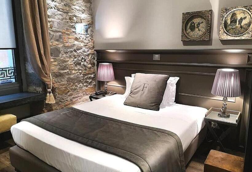 اتاق استاندارد یک نفره, Forvm Boutique