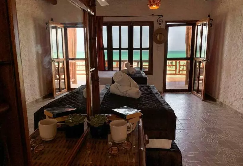 スタンダード４人部屋, Golden Paradise Beach