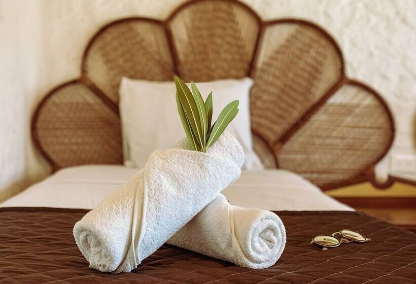 Tengerre Néző Standard Oldalsó Szoba, Golden Paradise Beach