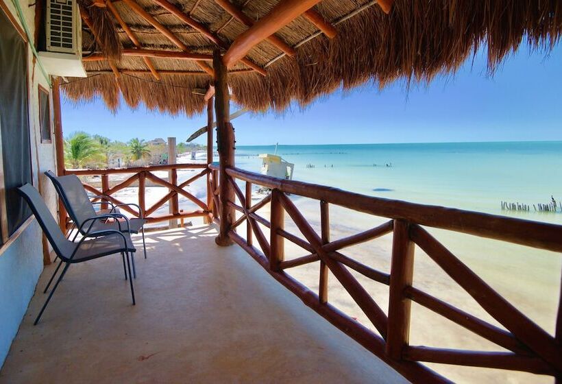 Cameră Familiară, Golden Paradise Beach